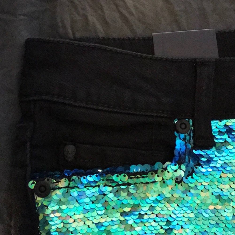 SHORTS Black Cutoff Mermaid Sequined Denim NWT - Picture 6 of 7